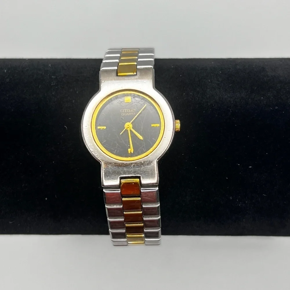 Citizen Vintage Petite Round Black Silver and Gold tones Ladies Watch Working